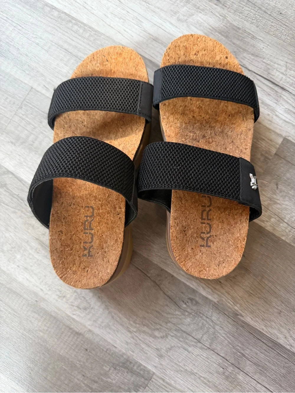 KURU chunky platform